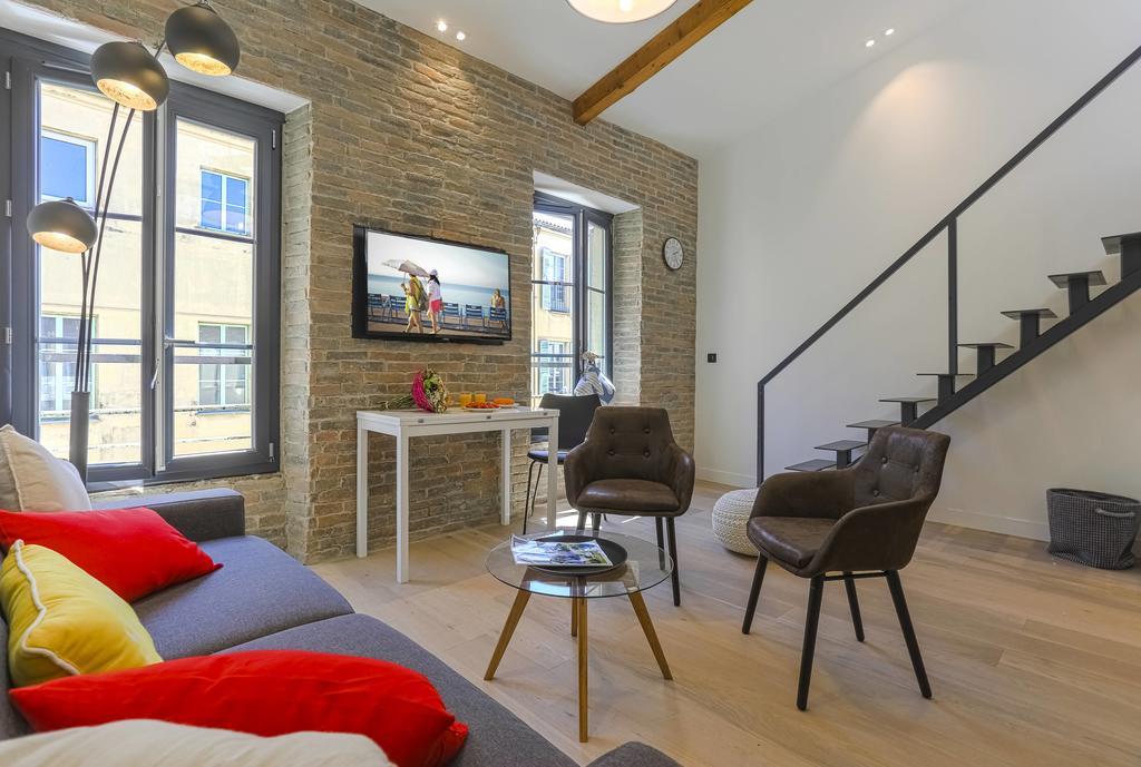 My Casa - 4 Place Massena - Duplex Appartamento *